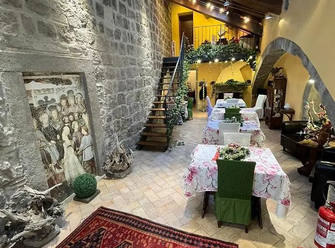 B&B Medieval House